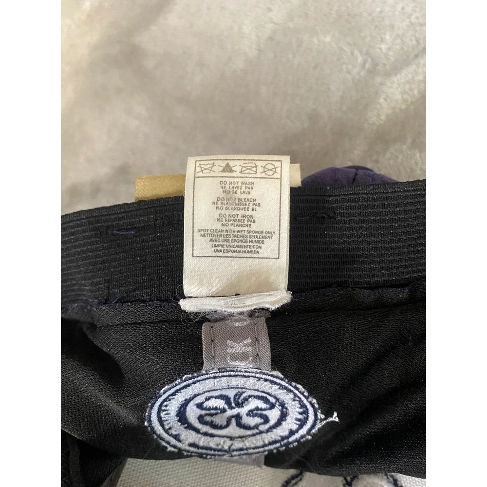 Black Clover Hat Mens S/M Navy Blue Memory Fit Live Lucky Clover Baseball Cap